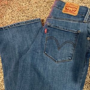 Womens Levi’s classic boot cut jeans size 6
